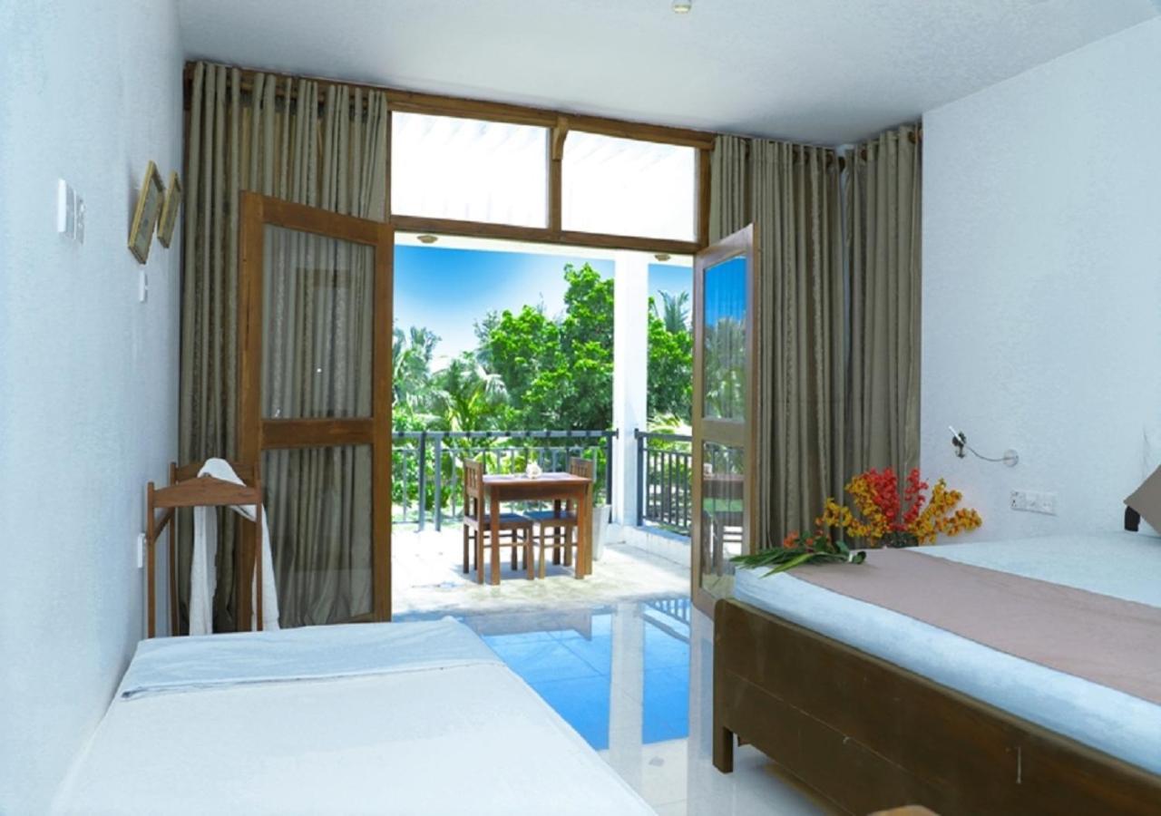 נילבלי High Park Hotel מראה חיצוני תמונה